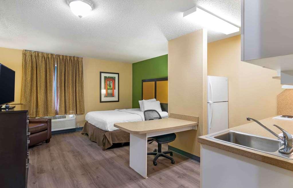 Extended Stay America Suites - Kansas City - Airport Rom bilde