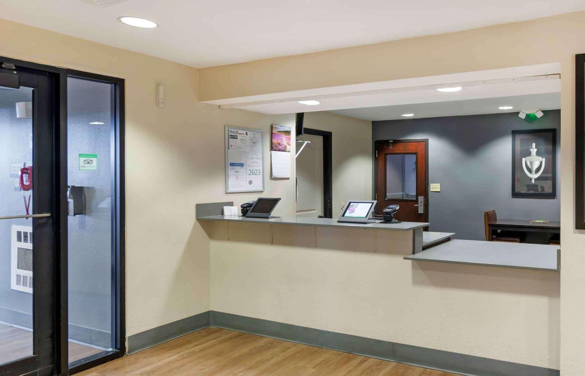 Extended Stay America Suites - Kansas City - Airport Eksteriør bilde