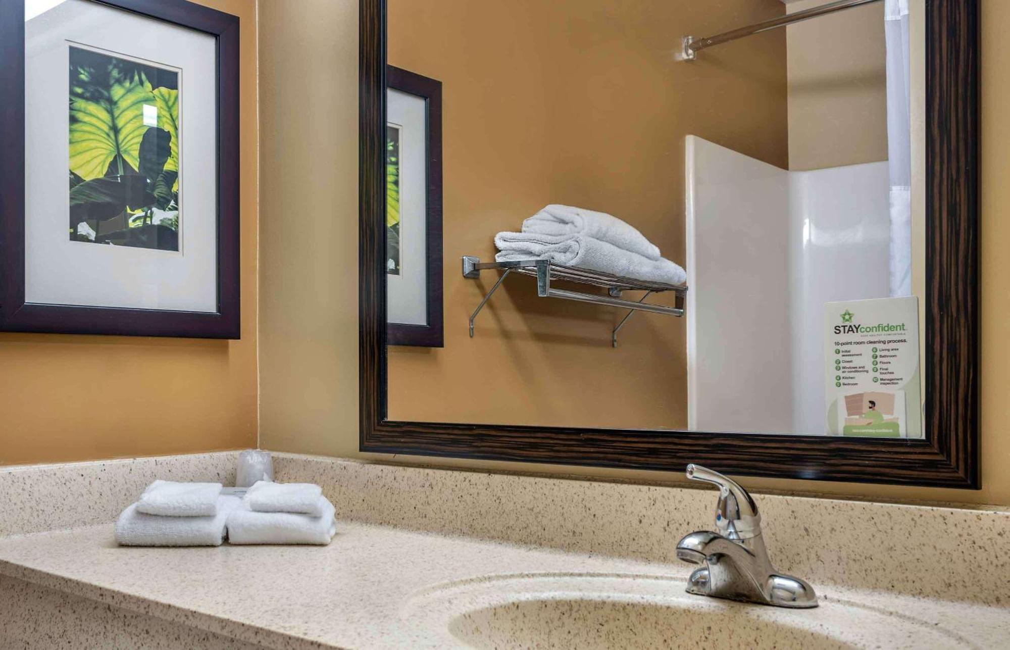 Extended Stay America Suites - Kansas City - Airport Eksteriør bilde